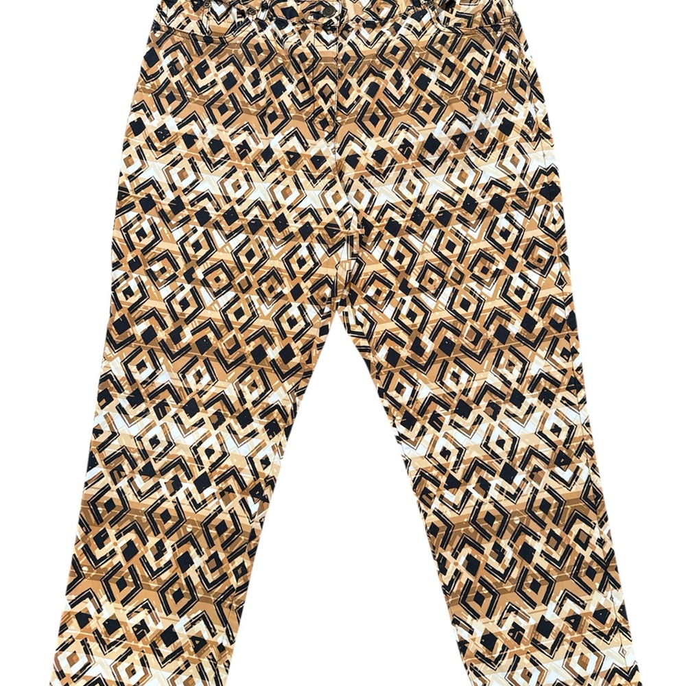 Ruby Red Geometric Patterned Capri Pants - size 14